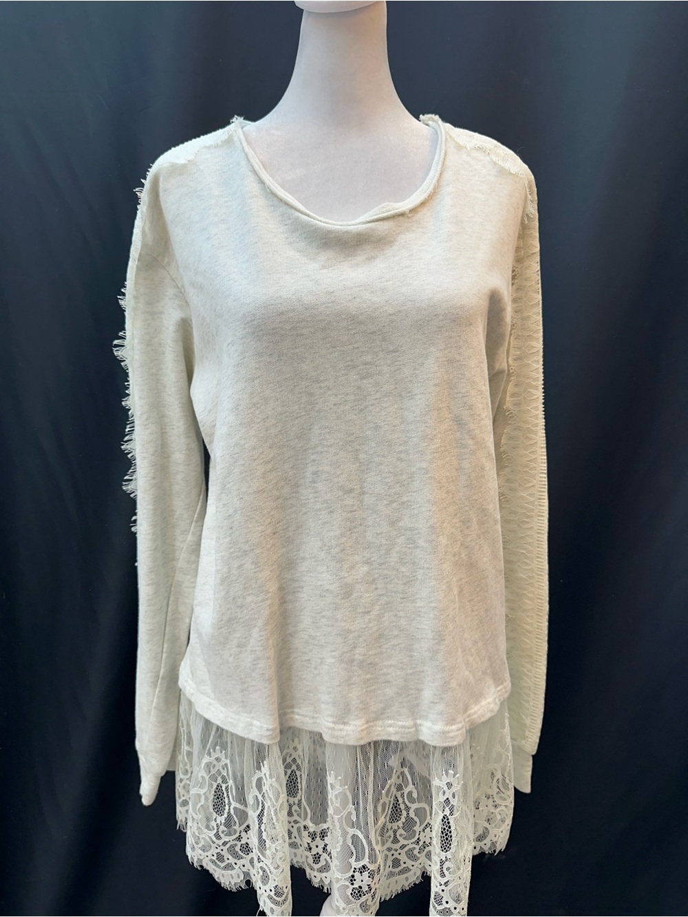 POL Gray Cream Lace-Hem Long Sleeve Tunic S